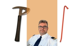 Hachas y palanquetas, ¿son realmente imprescindibles a bordo de un avión Hachas y palanquetas, ¿son realmente imprescindibles a bordo de un avión