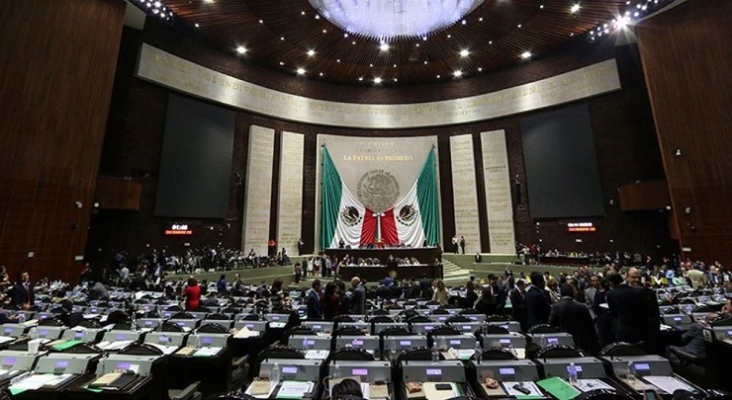 Al impacto negativo del sargazo, se suma ahora un incremento del 18% de la cuota de entrada a turistas en México