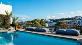 La inversión hotelera crece un 18% en España y alcanza máximos históricos La inversión hotelera crece un 18% en España y alcanza máximos históricos