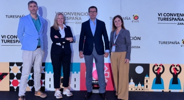 De izquierda a derecha, Eduardo Reyes, Pino León, Pablo Llinares y Paula Schlueter, de Turismo de Gran Canaria.