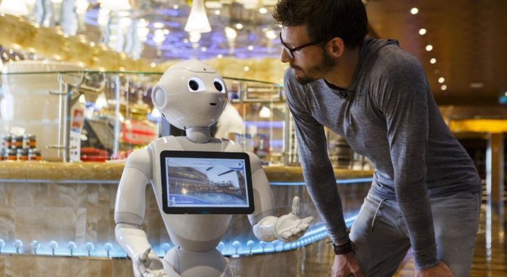 Cinco robots Pepper formarán parte de la tripulación de Costa Cruceros