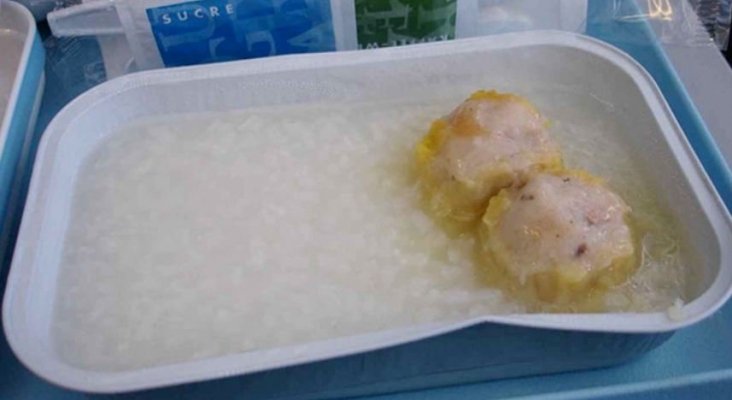 Albóndigas en China Airlines