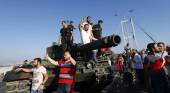 265 muertos y 1.440 heridos tras el intento de golpe de Estado fallido en Turquía