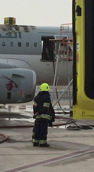 Avión incendiado de Qatar Airways
