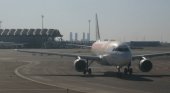 Un pasajero invade la pista de Barajas para intentar subir al vuelo que había perdido