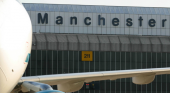 Evacúan el avión del Manchester City al llenarse de humo en la cabina