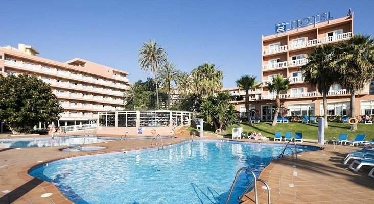 Otra hotelera traslada su sede social de Tarragona a Málaga