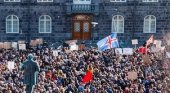 Islandia, primer país en aprobar una ley que exige a las empresas pagar igual a hombres y a mujeres