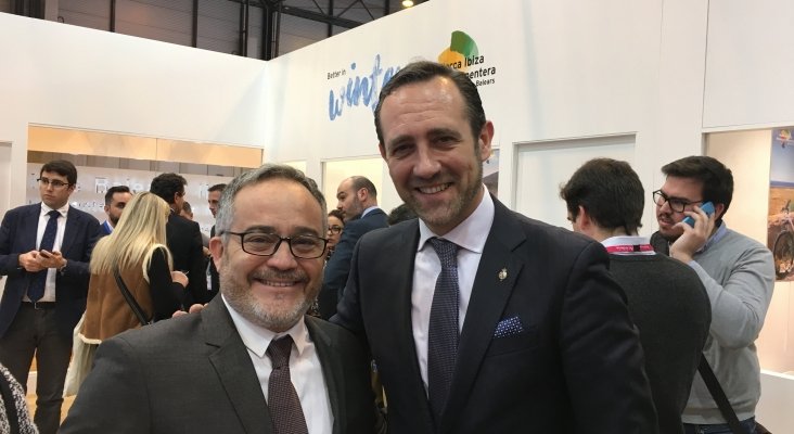 Ignacio Moll (Tourinews) y José Ramón Bauzá (Islas Baleares)