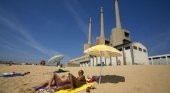 Las asociaciones naturistas denuncian el uso de bañador en las playas nudistas