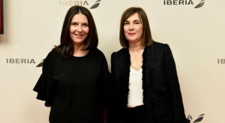 Gemma Juncá (senior manager de Marketing y Marca en Iberia) y Charo Izquierdo (directora de la Mercedes Benz Madrid Fashion Week)