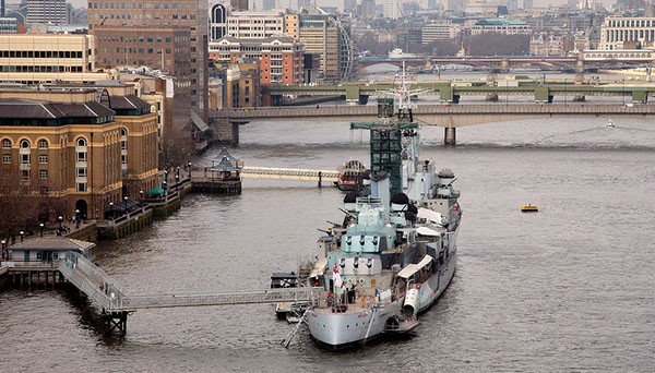 HMS Belfast en el Támesis