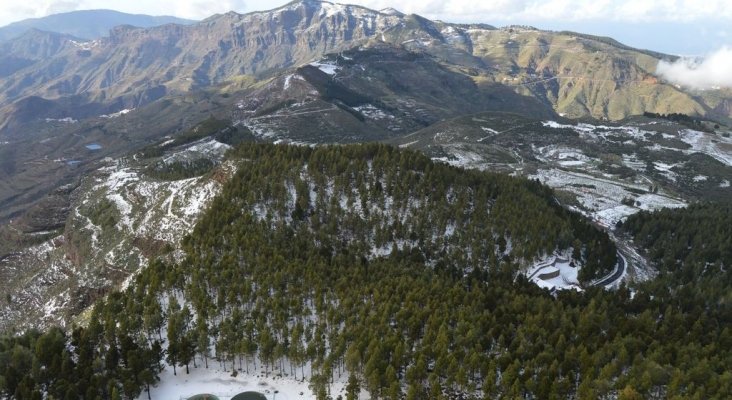 Nieve en la cumbre. Foto de Canarias En Hora