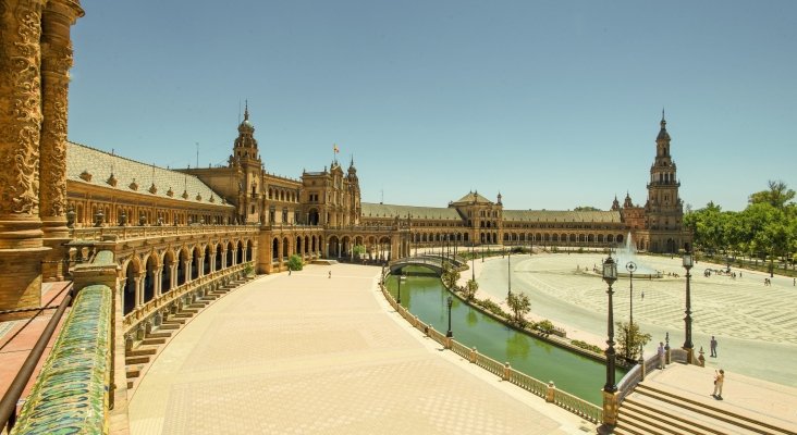 Airbnb acata la normativa de la Junta Andalucía