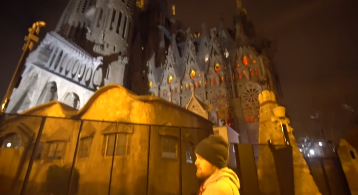 La Sagrada Familia es asaltada por ‘youtubers’