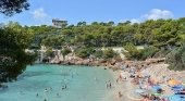 Turistas en una cala de Mallorca