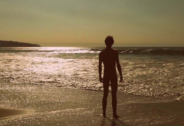 Irlanda inaugura su primera playa nudista
