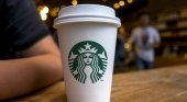 Cierran todos los Starbucks de Estados Unidos por incidente racista