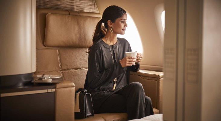 Etihad anuncia una nueva colección de ropa 