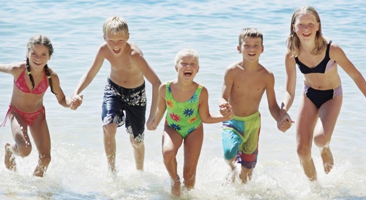 Familias españolas eligen playas andaluzas y costa mediterránea para sus vacaciones. Foto Inspirulina