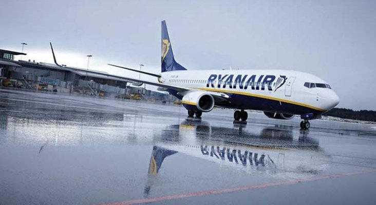 Ryanair investigada por separar a niños de sus padres