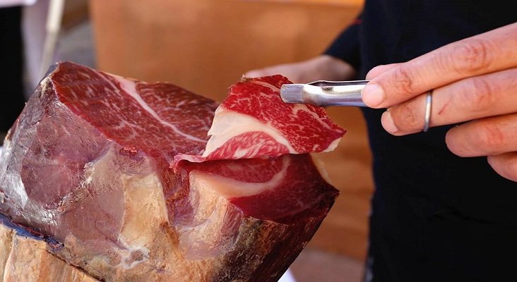 León batirá el Record Guinness del plato de cecina más grande del mundo. Foto: Degusta Castilla y León