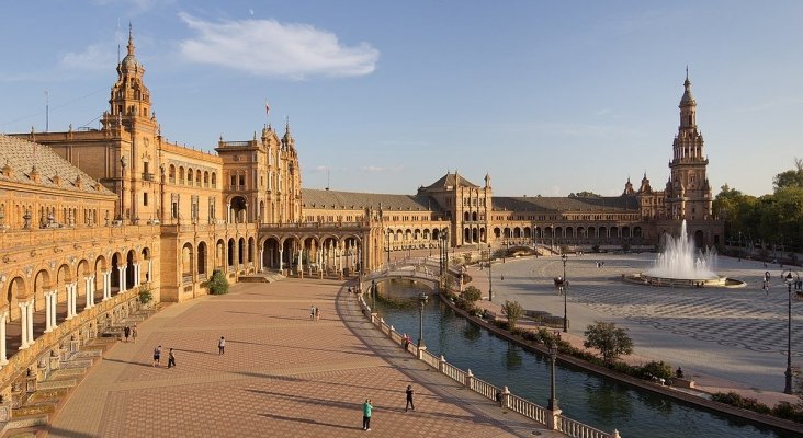 Plaza de España en Sevilla. Foto de Wikipedia