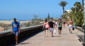 Comerciantes denuncian el acoso que sufren los turistas en Gran Canaria|La Provincia- José Carlos Guerra