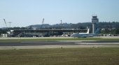 Duelo de aeropuertos entre Portugal y Galicia|Foto: Aeropuerto de Vigo- Raulgvazquez CC BY-SA