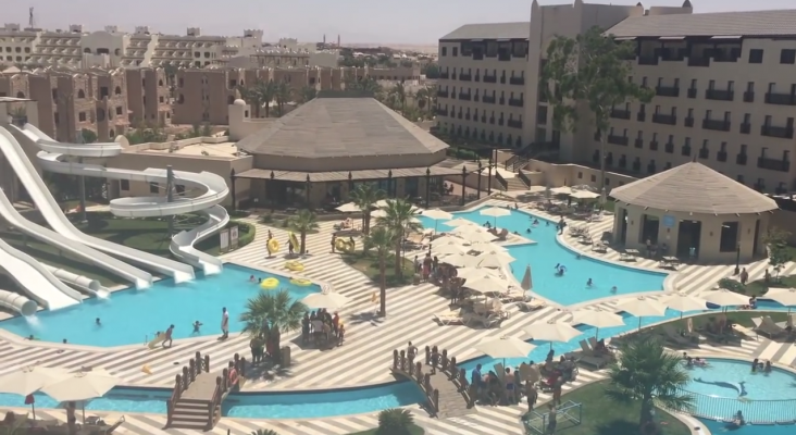 Empleada de Thomas Cook muere en hotel de Egipto. Foto: YouTube