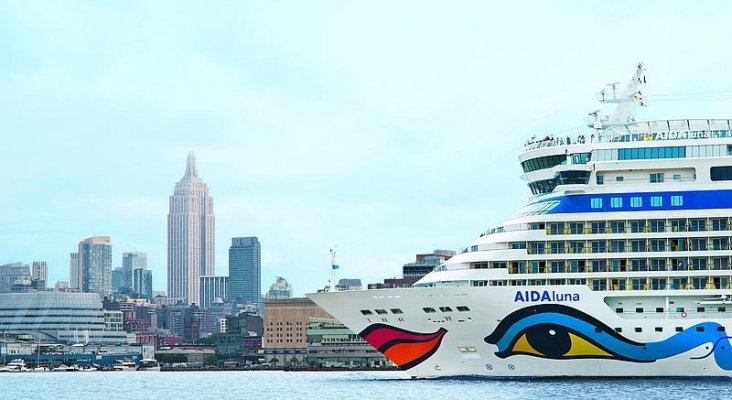 Cantante alemán salta por la borda del crucero AIDAluna|Foto: Aida vía touristik-aktuell