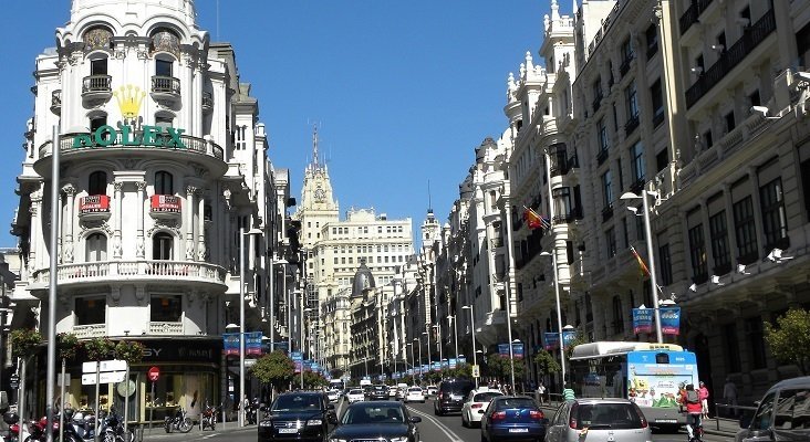 Hoteleros exigen la “total prohibición” de pisos turísticos en el centro de Madrid