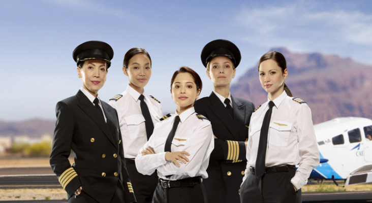 Convocan becas para mujeres aspirantes a piloto