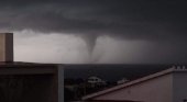 TUI “rescata” en vuelo de emergencia a sus clientes tras el tornado de Menorca|Foto: Rudi Keegan/Facebook vía eldiario.es