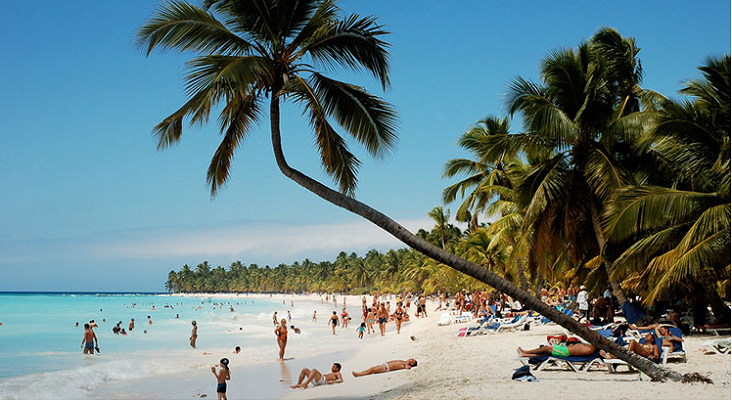 TT.OO. alemanes reducen drásticamente la capacidad de vuelo hacia El Caribe|Foto: Isla Saona, República Dominicana- CC. Vía Flickr de Martin Griffiths vía ENVIAJES.CL