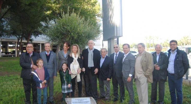 Homenaje al primer director civil del Aeropuerto de Mallorca