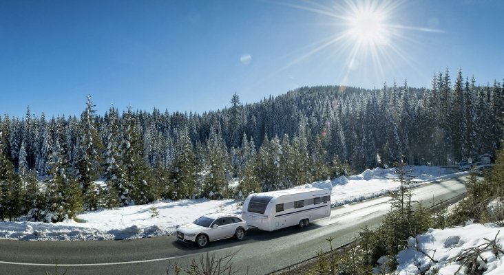 Más de 10.000 autocaravanas estacionarán en pistas de esquí durante el invierno