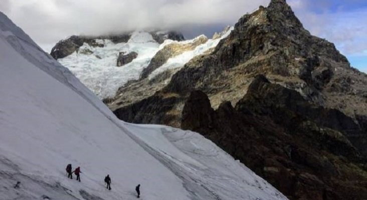 Mueren tres montañeros españoles en una avalancha en Perú|Foto: Heraldo