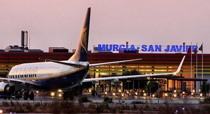 Los turistas echarán de menos "las vistas al mar" del aeropuerto Murcia-San Javier|Foto: Onda Regional