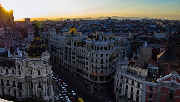 Madrid planea cerrar el tráfico en el Centro a partir de 2018