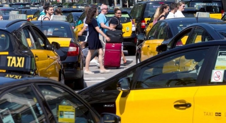 Cataluña castigará con 250 euros a los taxistas que discriminen el catalán | Foto: La Sexta