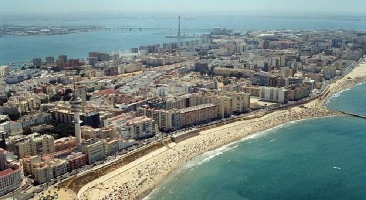 Un tsunami podría golpear de nuevo el golfo de Cádiz | Foto: Sur