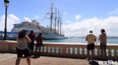 Propinan una paliza a un tripulante del ‘Elcano’ en Puerto Rico | Foto: el buque Juan Sebastián Elcano en el muelle de San Juan- endi/ elnuevodia.com