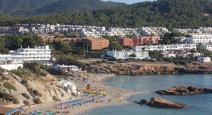 Plaça la Mar, 7, 07829 Sant Josep de sa Talaia, Illes Balears, Spain panoramio