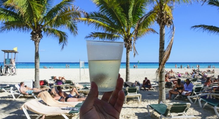 Cancún acusa a sus competidores de iniciar una “guerra sucia” de cara al ‘Spring Break’ | Image by EmilianDanaila on Pixabay