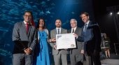 Se abre el plazo para presentar las candidaturas a los Premios de Turismo Islas Canarias|Fotos: Carlos Alonso, presidente del Cabildo de Tenerife (dch.); Isaac Castellano, consejero de Turismo de Canarias (centro); y Pablo Rodríguez Valido, Vicepresidente