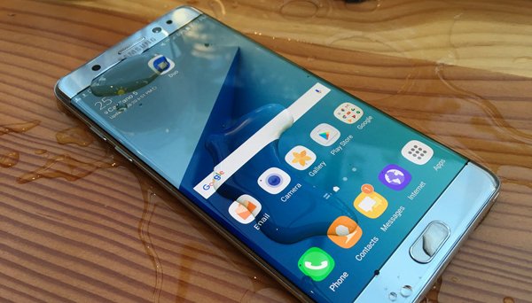 Prohíben el uso de los teléfonos Samsung Galaxy Note 7 en los aviones