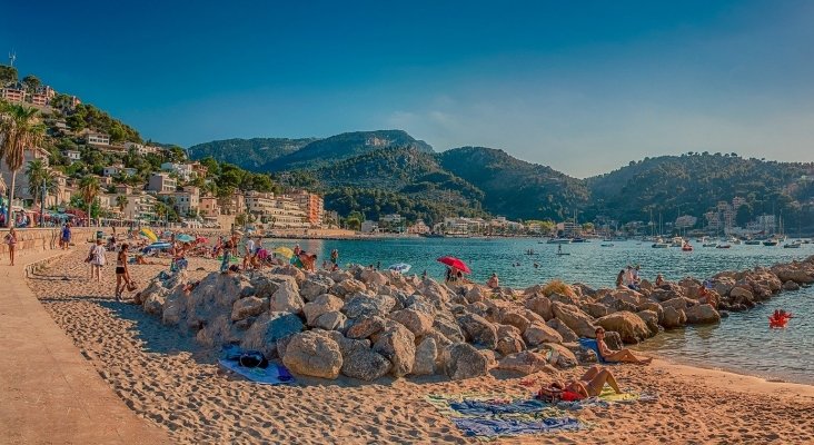 Caen un 8% las reservas de los británicos para veranear en Baleares |Foto: Port de Sóller, Mallorca