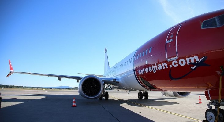 1280px Norwegian Boeing 737 MAX 8