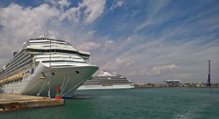 El turismo de cruceros crece en Valencia, con 422.000 pasajeros en 2018 | Foto: eldiario.es